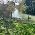 Holiday home Petit Coin De Paradis En Camargue Entre Aigues Mortes Et Les Saintes Maries De La Mer, Animaux Bienvenus Vauvert